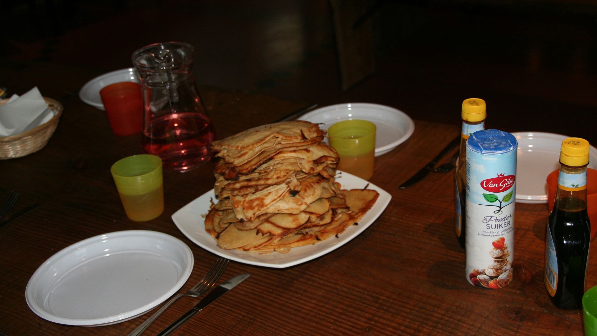 panneenkoeken tafel canva Kinderfeestje met pannenkoeken